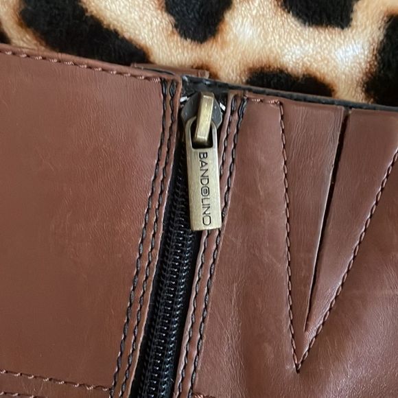 •BANDOLINO• brown/black boots with gold hardware in size 7.5 - Picture 6 of 12